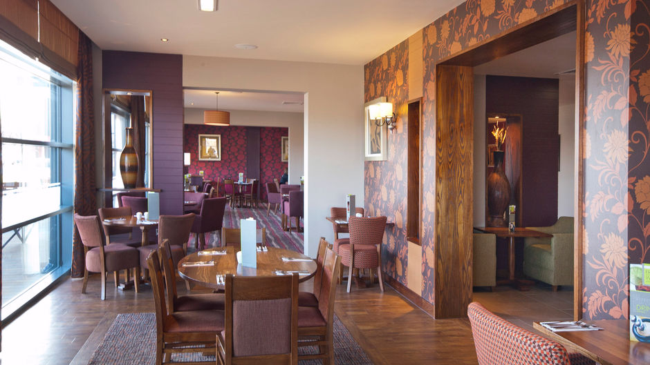 Premier Inn Edinburgh Park (The Gyle) Restaurant