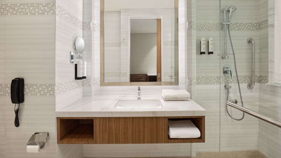 Fairfield by Marriott Agra Room