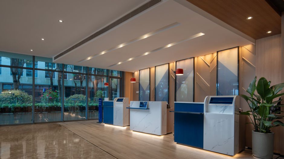 Holiday Inn Express Shanghai Pujiang Lobby
