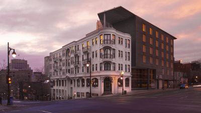 Hotel 10