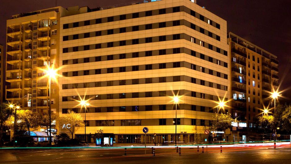 AC Hotel Valencia Exterior