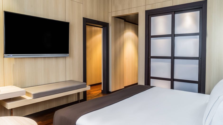 AC Hotel Valencia Room