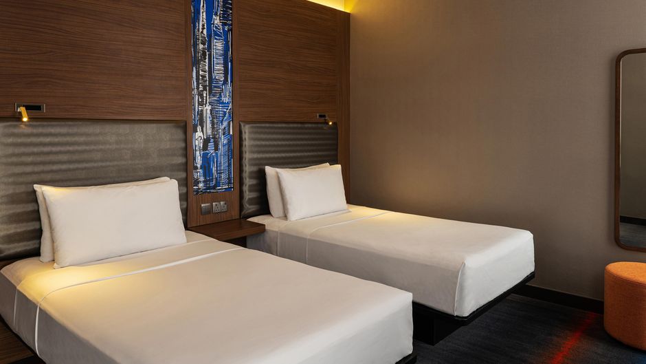 Aloft Me'aisam, Dubai Room