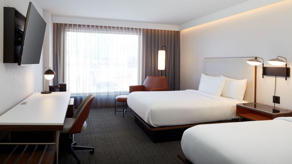 Courtyard Montreal Midtown Room