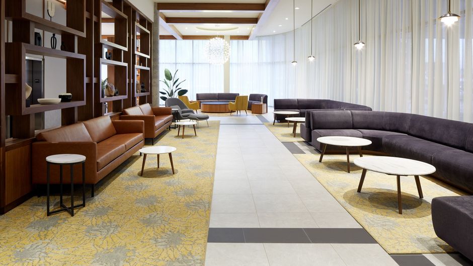 Residence Inn Montreal Midtown Exterior