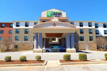 Holiday Inn Exp Ste Huntsville Airport