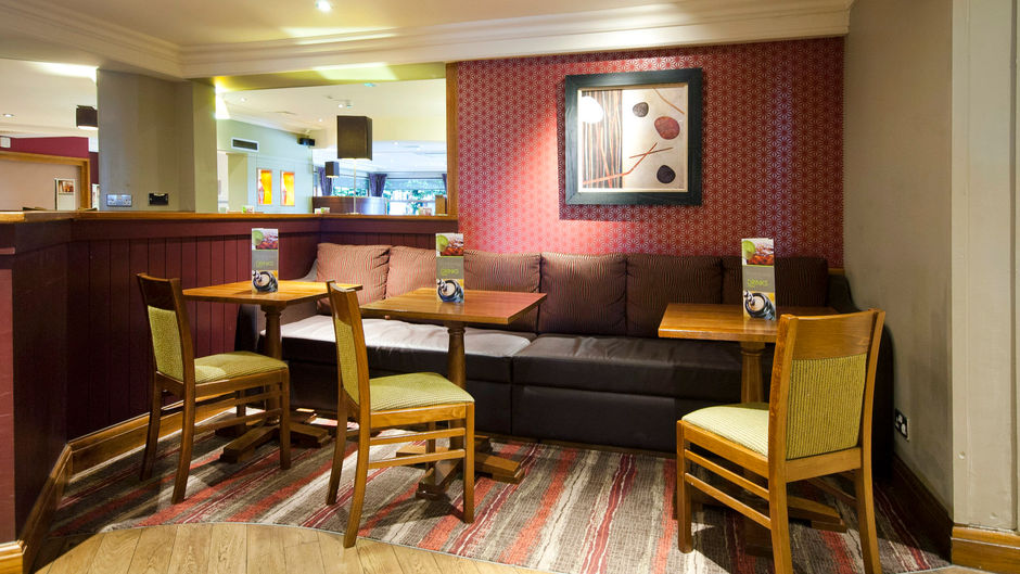 Premier Inn Glasgow Airport Restaurant
