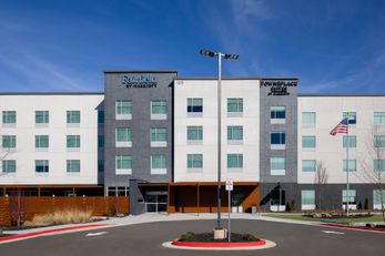 Fairfield Inn & Stes Riverstone Parkway