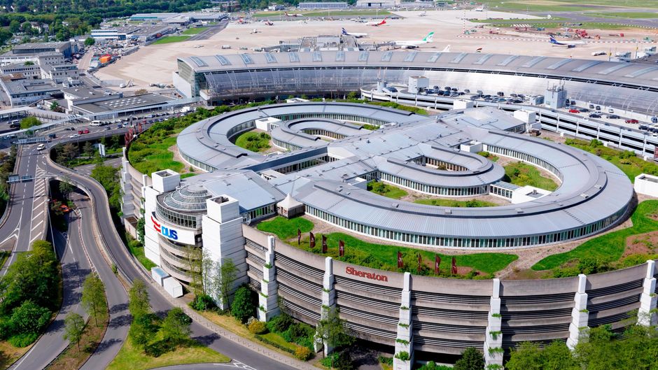 Sheraton Duesseldorf Airport Hotel Exterior