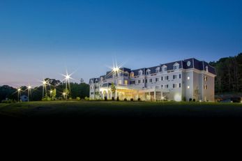 Courtyard Lenox