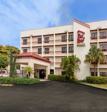 Red Roof PLUS+ Miami Airport