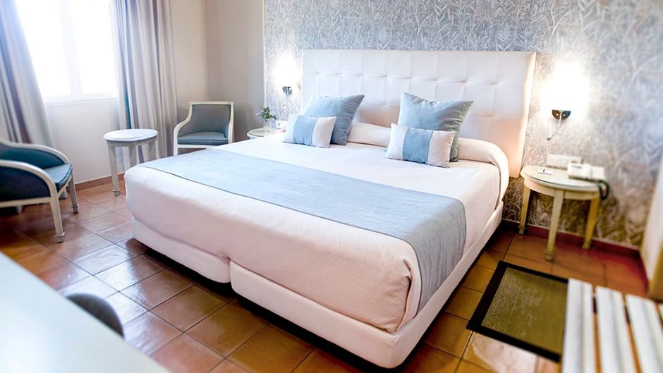 Alboran Hotel Room