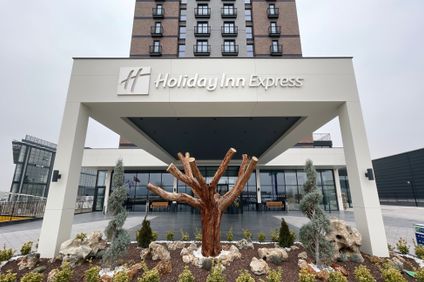 Holiday Inn Express Airport