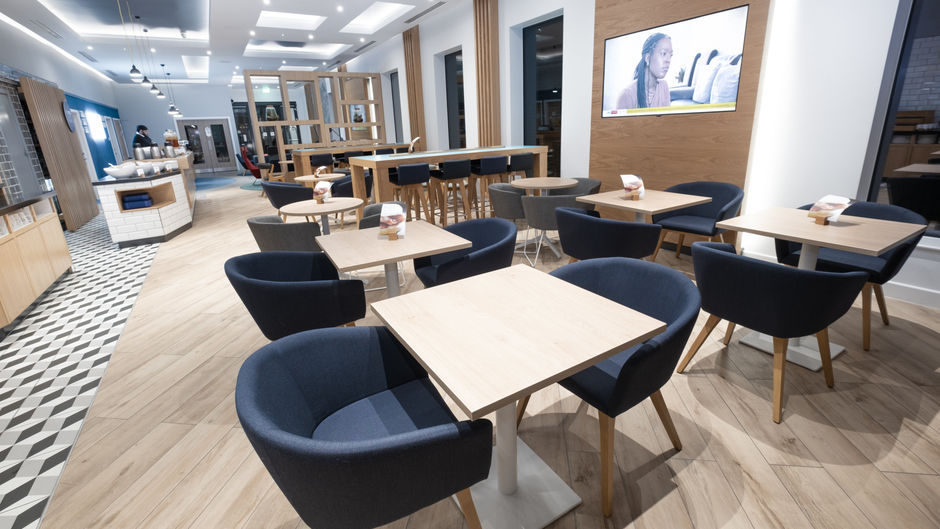 Holiday Inn Express Fleet Restaurant