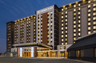 Crowne Plaza Toronto Airport
