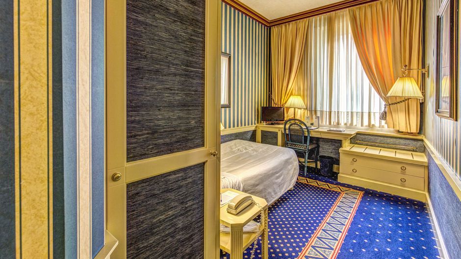 Auriga Hotel Milan Room