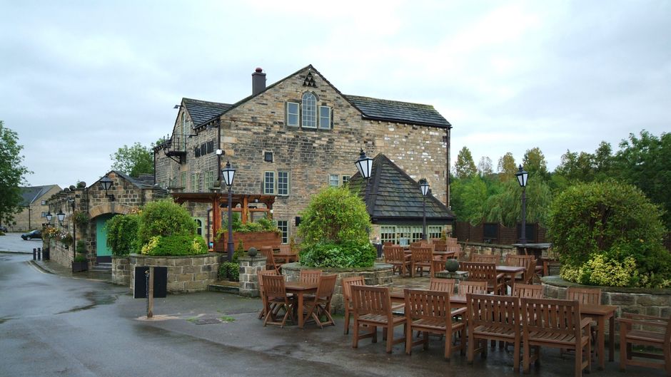 Premier Inn Huddersfield North Exterior