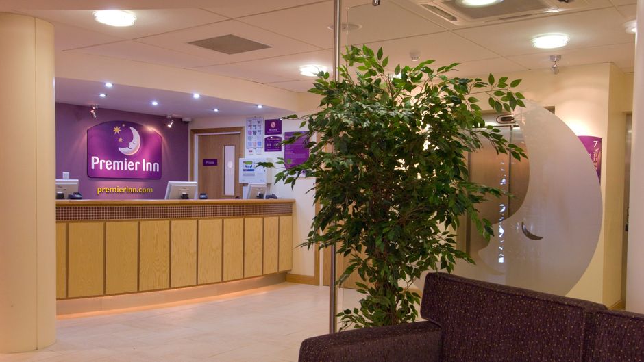 Premier Inn Hull City Centre Lobby