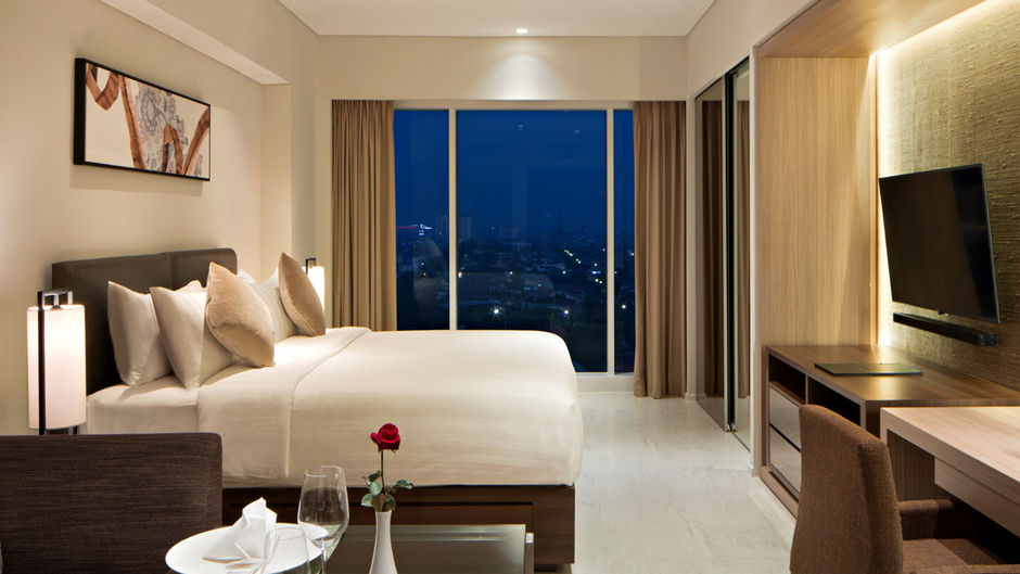 Oakwood Hotel & Residence Surabaya Room