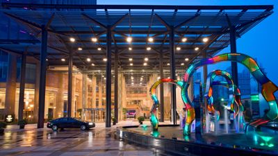 Sheraton Grand Pudong Hotel & Residences