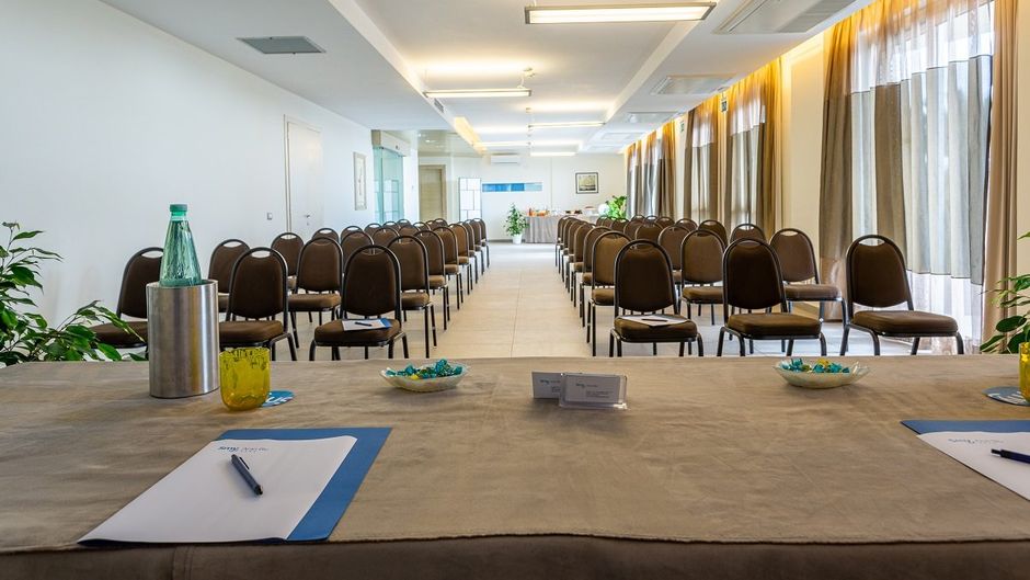 Smy Aran Blu Roma Mare Meeting