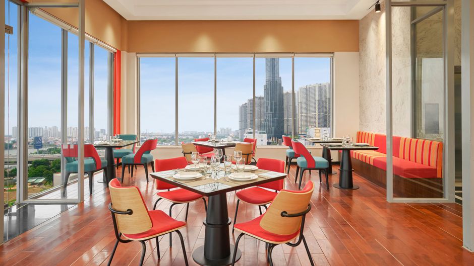 Oakwood Hotel & Apartments Saigon Restaurant