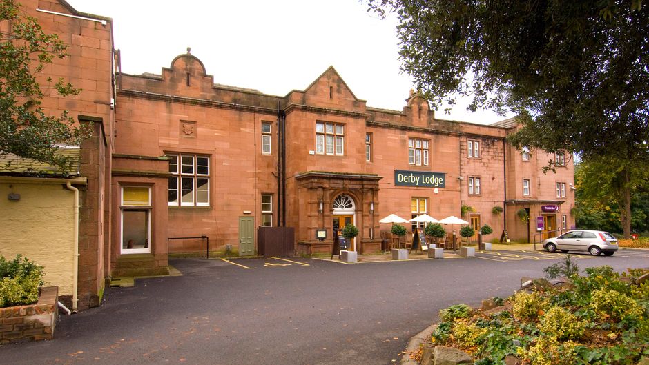 Premier Inn Liverpool Roby Exterior