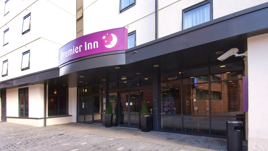 Premier Inn Liverpool City Centre Exterior