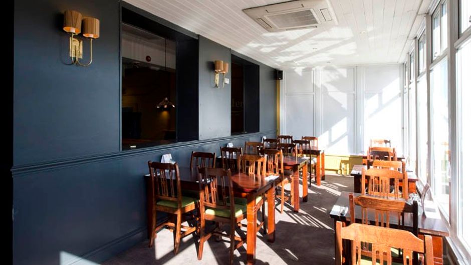 Premier Inn Manchester (Heaton Park) Restaurant