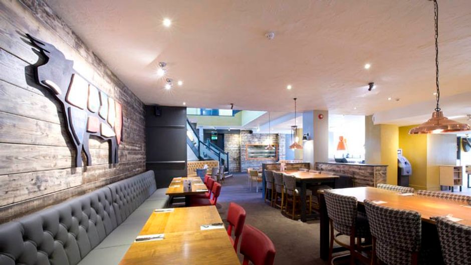 Premier Inn Manchester (Heaton Park) Restaurant