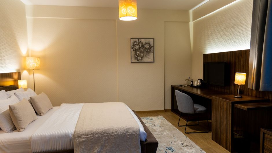 Hotel Sirius Pristina Suite