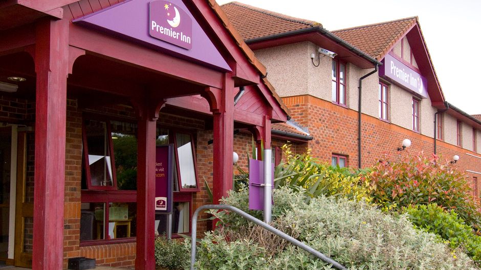 Premier Inn Mansfield Exterior