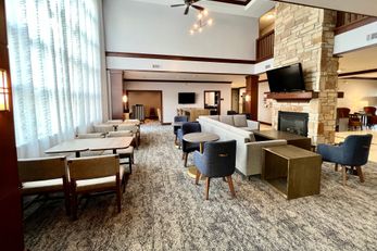 Staybridge Suites West-Oconomowoc