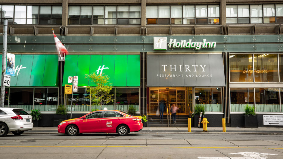 Holiday Inn Toronto Downtown Centre Exterior