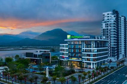 Holiday Inn Express Jiangmen Yinhu Bay