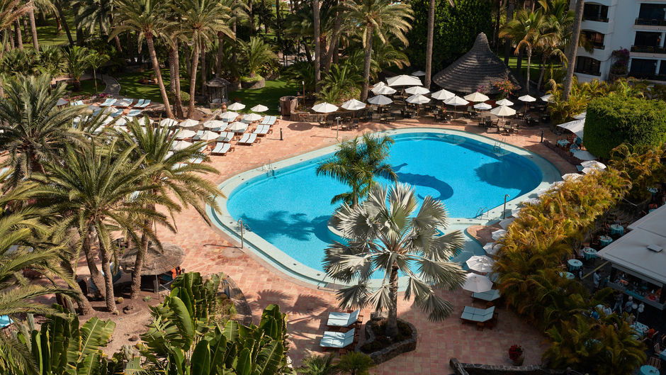 Seaside Palm Beach Hotel Pool