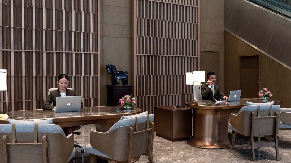 Oakwood Premier Phnom Penh Lobby