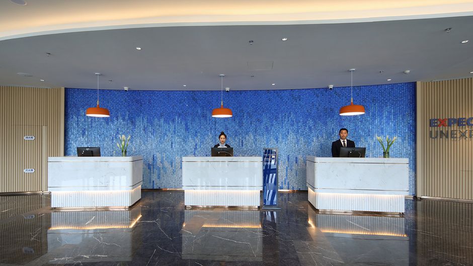 Holiday Inn Exp Golden Pebble Beach Other