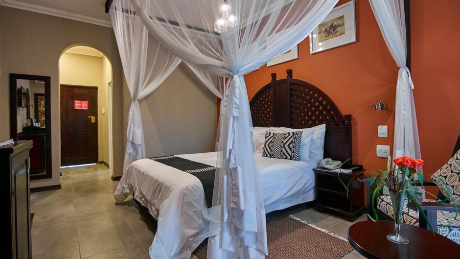 Victoria Falls Rainbow Hotel Room