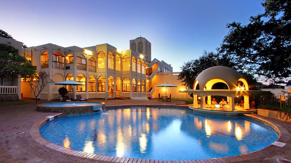 Victoria Falls Rainbow Hotel Exterior