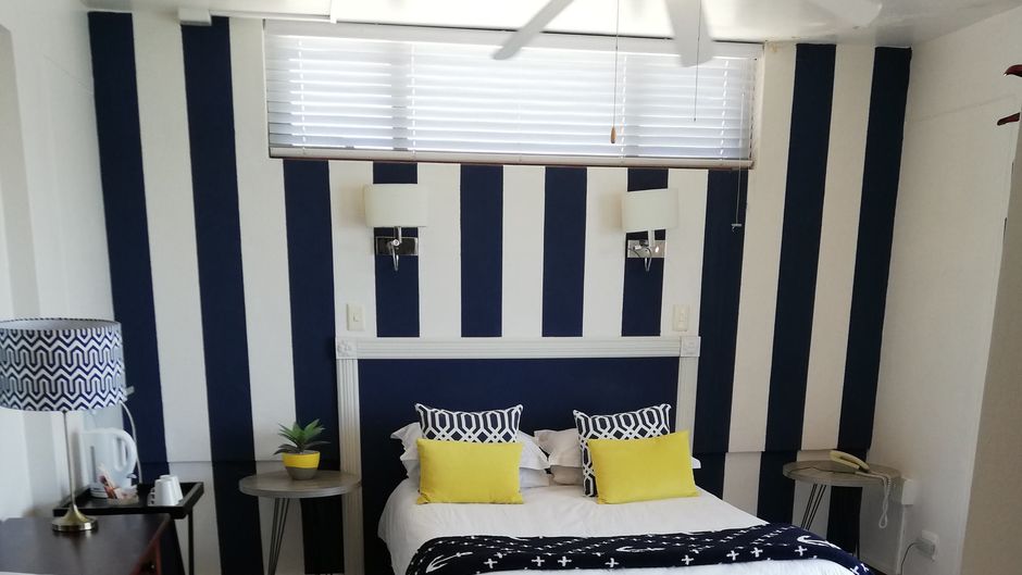 Hoedjiesbaai Hotel Room
