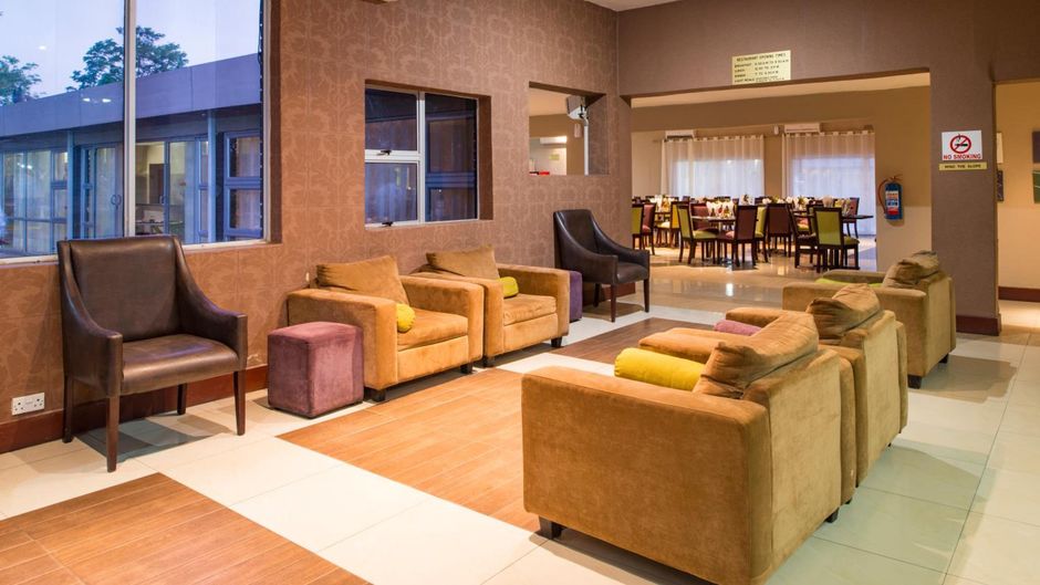 Kadoma Hotel & Conference Center Lobby