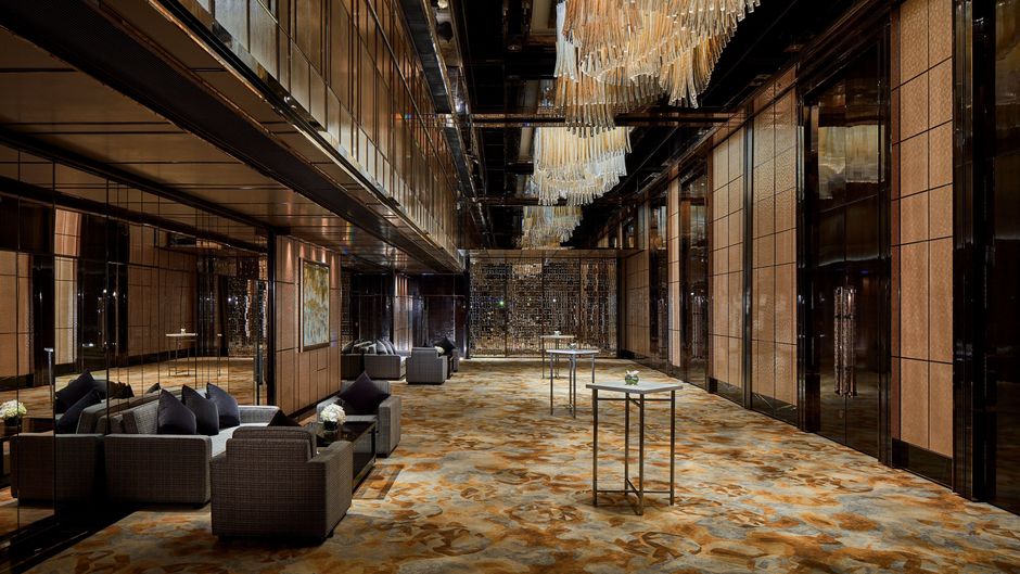 The Ritz-Carlton, Hong Kong Exterior