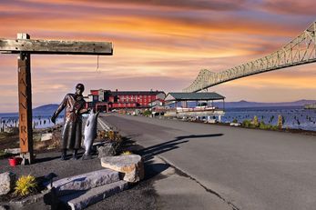 Cannery Pier Hotel & Spa