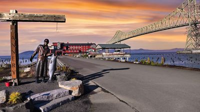 Cannery Pier Hotel & Spa