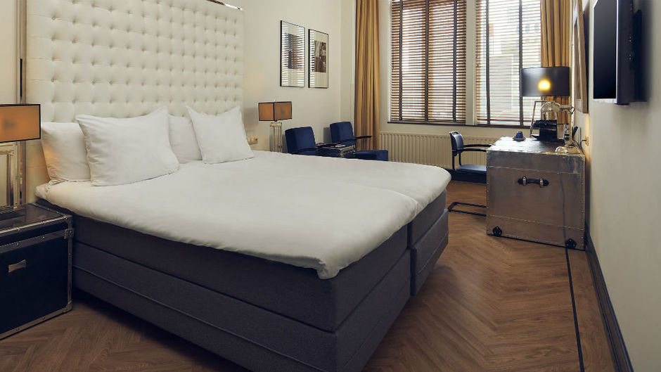 Hotel New York Room