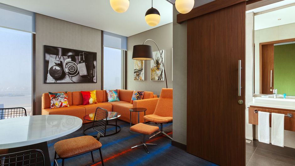 Aloft Me'aisam, Dubai Suite