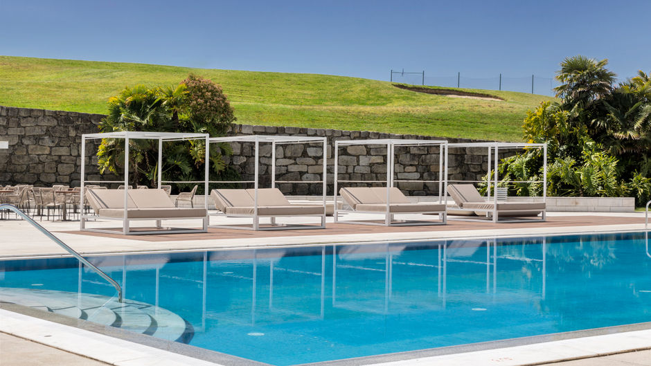 Crowne Plaza Caparica Lisbon Pool