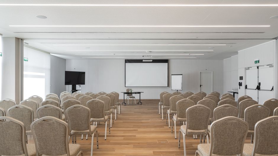 Crowne Plaza Caparica Lisbon Meeting