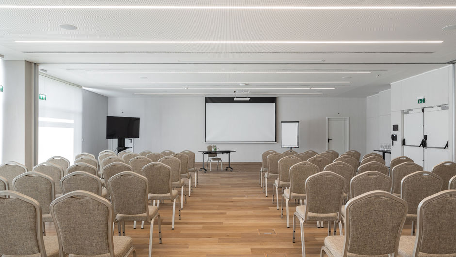 Crowne Plaza Caparica Lisbon Meeting